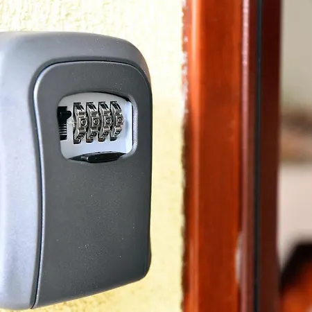 Apartment Evergreen -vicino Al Mare- Wifi -ampio Giardino-